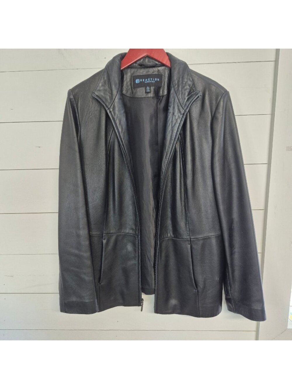 Kenneth Cole Reaction XL Black Leather Jacket With Pockets & Zip-Up Front